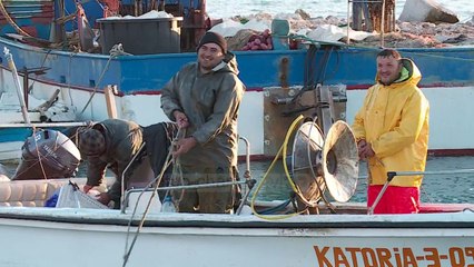 Një jetë në det, peshkatari që çdo ditë e kalon mbi ujëra