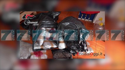 ZBULOHET MAGAZINA E DROGES NE ITALI - News, Lajme - Kanali 11