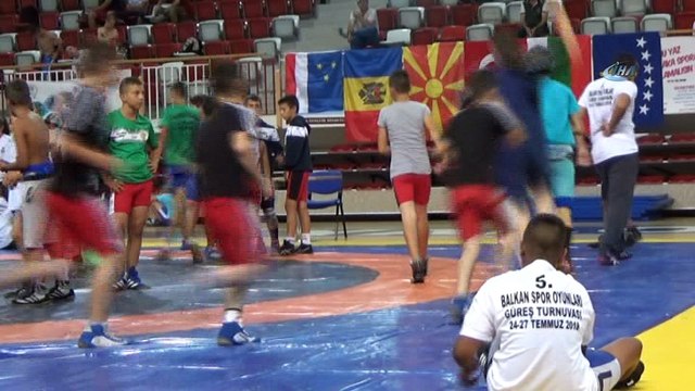 Yalova’da 5. Balkan Spor Oyunları Güreş Turnuvası sona erdi
