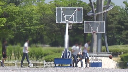 온열질환자 3명 중 1명은 20∼40대..."젊음 과신 말아야" / YTN