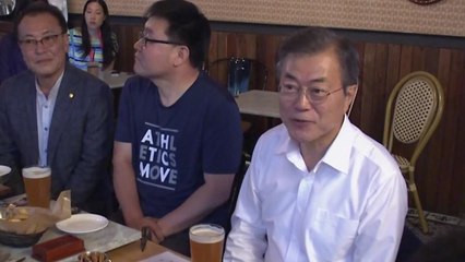 호프집 찾은 대통령 "최저임금 '쓴소리' 오로지 들으러 왔다" / YTN