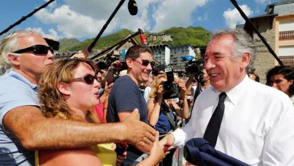 Affaire Benalla : au Pic du Midi, François Bayrou soutient Emmanuel Macron