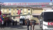 Van Piknikte Serinlemek İçin Girdiği Van Gölü'nde Boğuldu