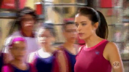 Kessya briga na aula de balé | As Aventuras de Poliana