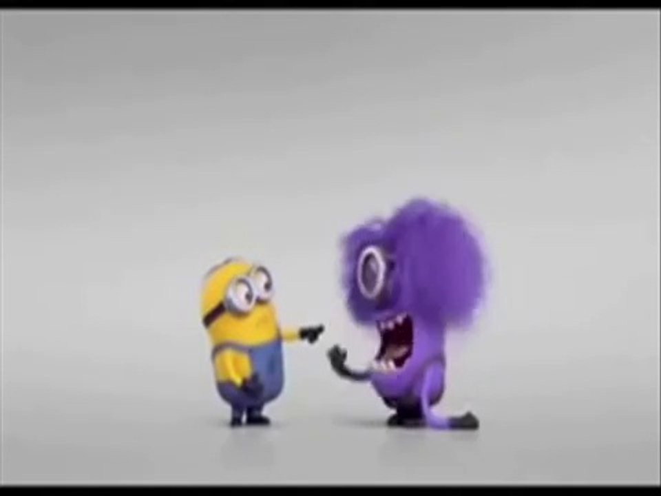 chistoso video de los  minions