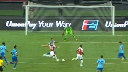 La frappe imparable d'Emile Smith Rowe avec Arsenal