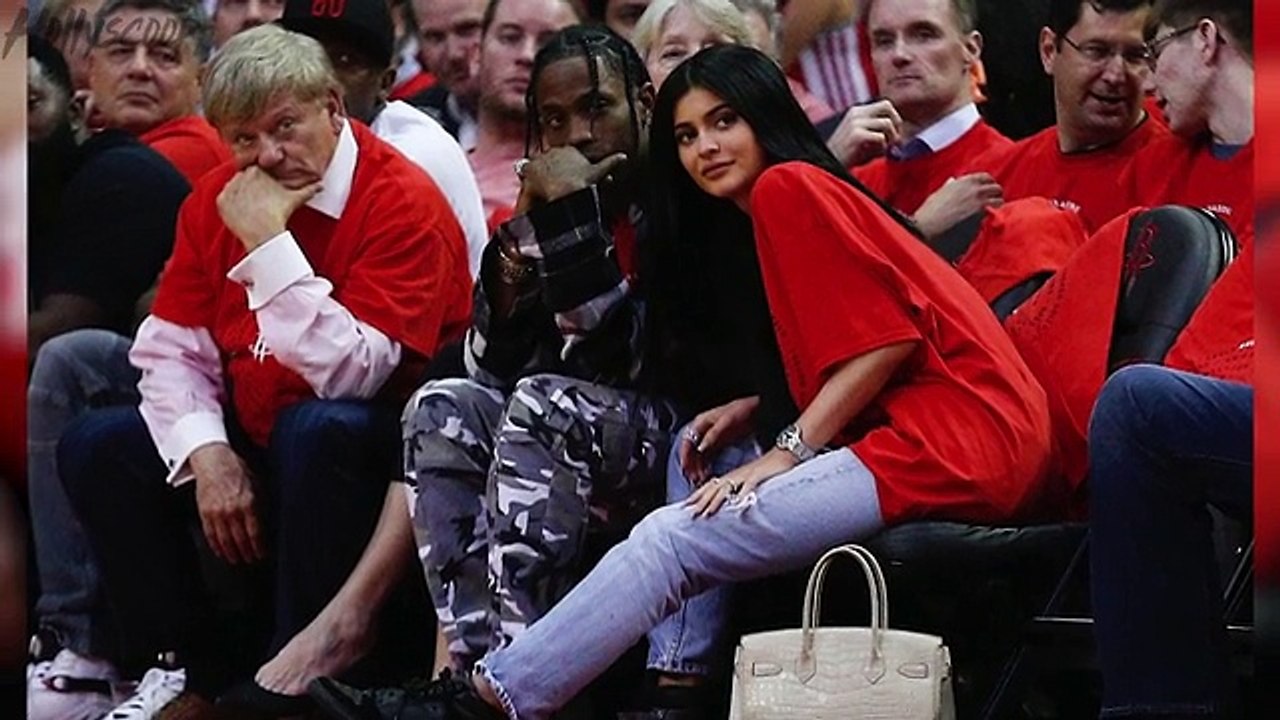 Selena Gomez Breaks SILENCE On Demi Lovato! Kylie Jenner SICK OF Travis Scott! | DR