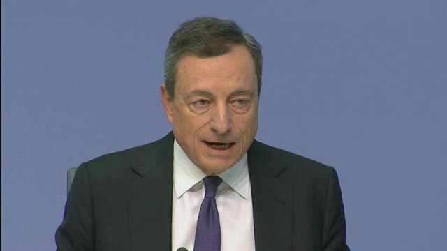 Μ. Ντράγκι: «Καλό σημάδι η συμφωνία Γιούνκερ - Τραμπ»
