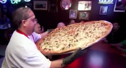 Amazing Eats S01 - Ep01 Pork-A-Palooza HD Watch