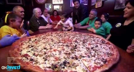 Amazing Eats S01 - Ep03 Cheesy Goodness HD Watch