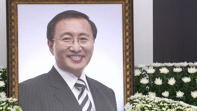 뜨거운 태양 아래 애도 물결...노회찬 눈물의 영결식 / YTN