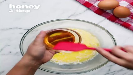 Pulled Pork-Stuffed Cornbread Muffins