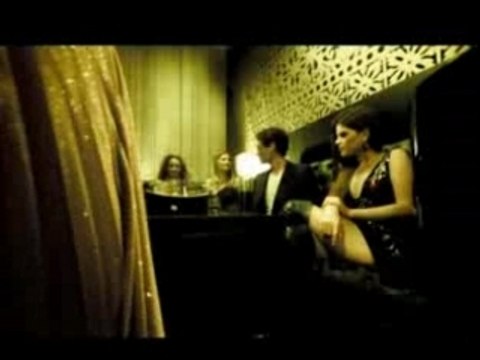 Elif Turan - Büyüt Istersen by Aluxton