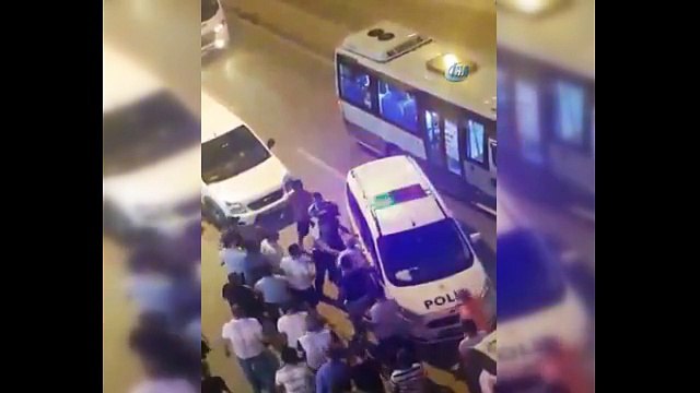 Çocuğu kaçırmaya çalıştı, mahalleli döverek öldürdü
