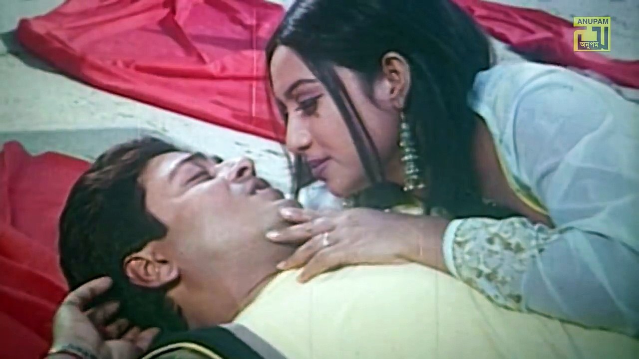 Bhalobasha Charato Hoi Na - ভালোবাসা ছাড়াতো হয় না - Ferdous & Shabnur - Joto Prem Toto Jala