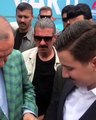 Cumhurbaşkanımız Recep Tayyip Erdoğan Nişan Yüzüklerini Takıyor