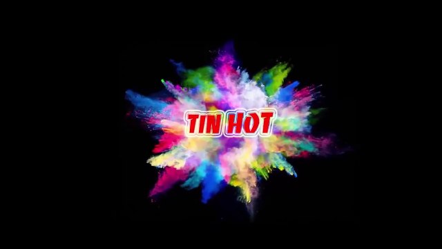 Nam ca sĩ hát khai mạc World Cup bị Mafia Nga truy lùng vì giơ “ngón tay thối” trên sóng truyền hình