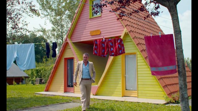 I Feel Good de Benoît Delépine et Gustave Kervern - Bande annonce avec Jean Dujardin et Yolande Moreau