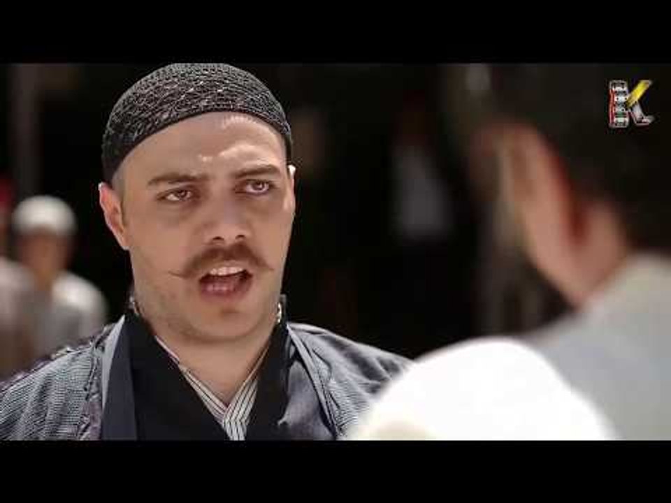 خناقة  بين ماجد و مظهر بيك بالحارة  - مسلسل عطر الشام 3