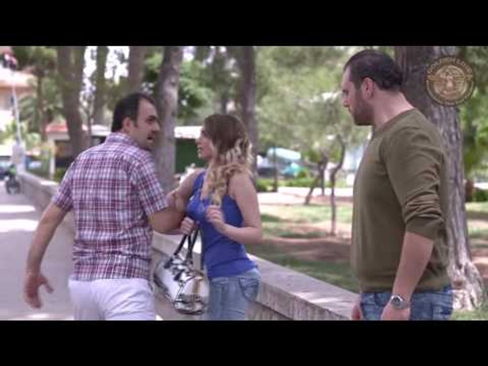 شقيق وصال يشاهدها مع سعيد ـ مقطع من مسلسل شو ال...