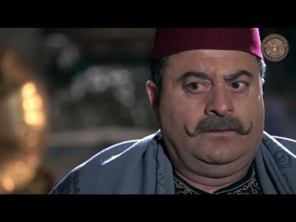 الضابط فرانك : الحارة رح تضل محاصرة ليتم تسليم...