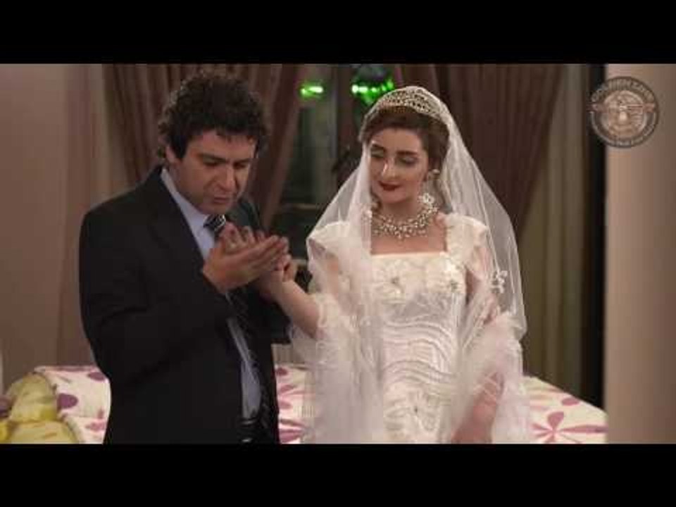 زفاف نزير من ملك ـ مقطع من مسلسل شو القصة-الحلقة 8