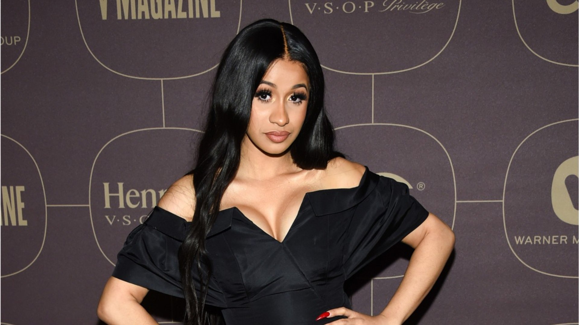 Cardi B Drops Out Of Tour