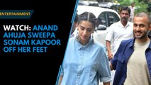 Watch: Anand Ahuja sweeps Sonam Kapoor off her feet