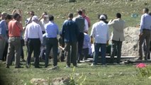 Ardahan'da Bulunan Rus Subayın Cesedi Toprağa Verildi