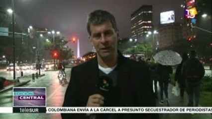 Argentinos marchan para rechazar decreto de Macri sobre FF.AA.
