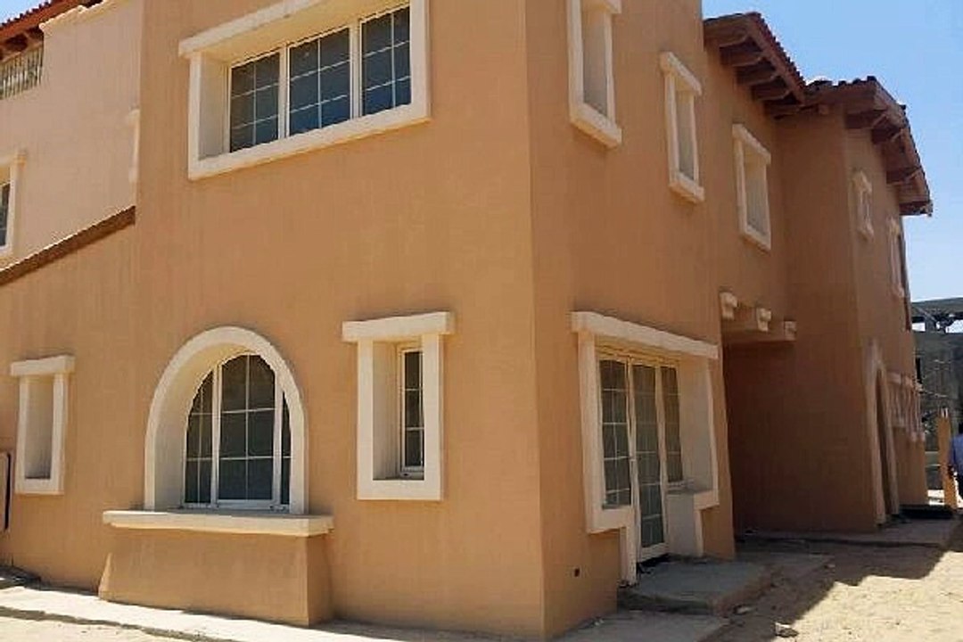 Town House Corner For Sale In Hyde Park 316m Cluster 4 Prime Location