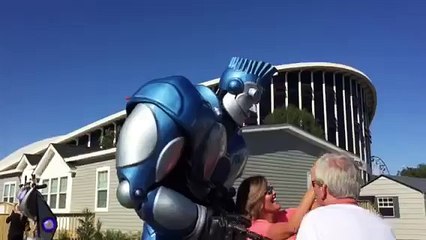 Rocket the Robot at NC State Fair 2015 - Rock-It - North Carolina