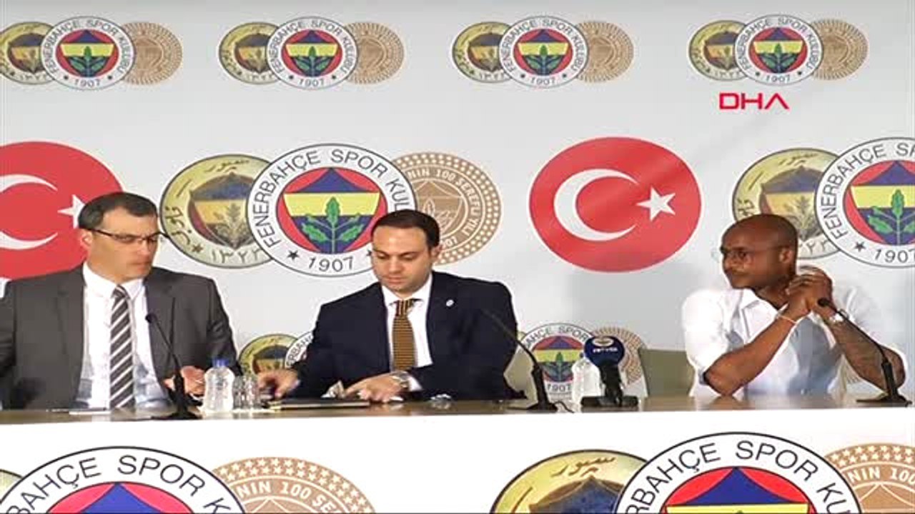 Spor Andre Ayew Resmi Sözleşmeyi İmzaladı