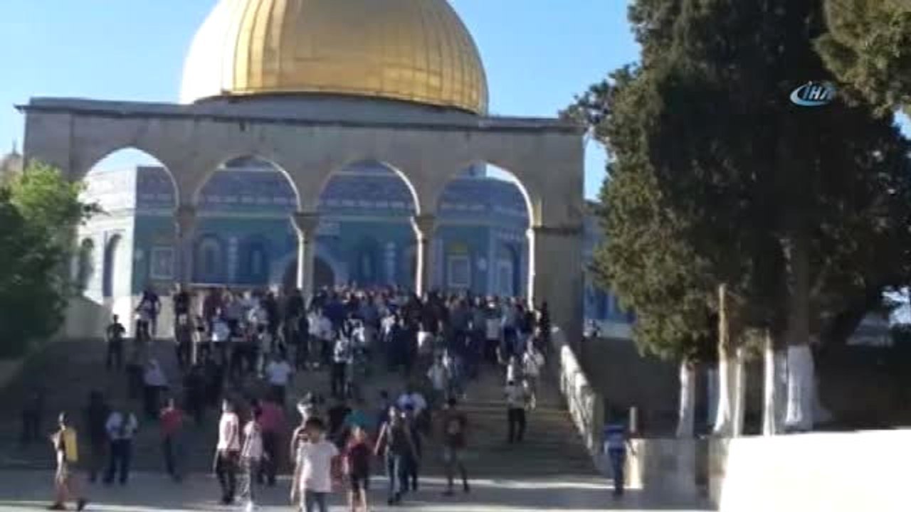 Kudüs)- Mescid-İ Aksa'nın Kapıları Yeniden Açıldı