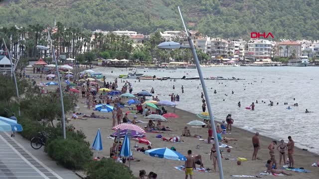 Muğla Marmaris'te Gece de Gündüz de Tercih Edilen Yerler Sahiller Oldu Hd