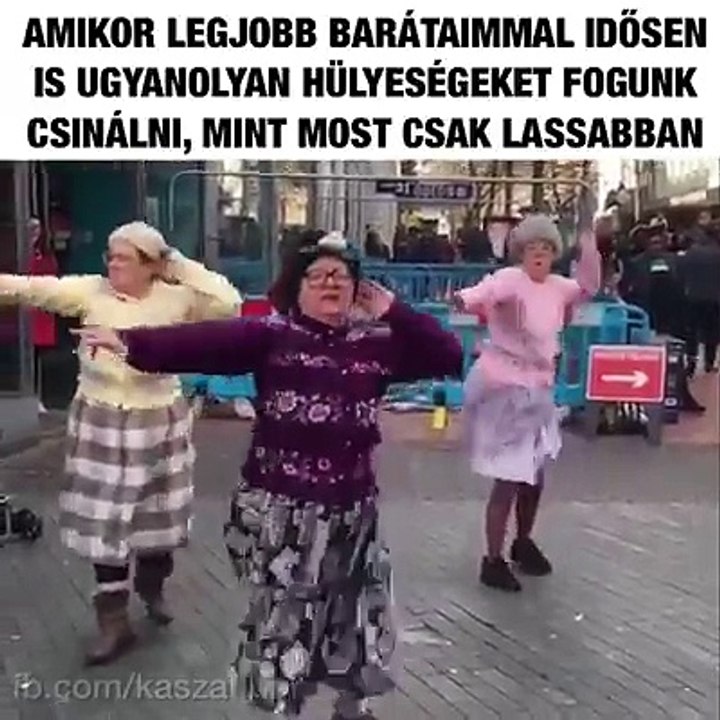 Éljenek a barátok