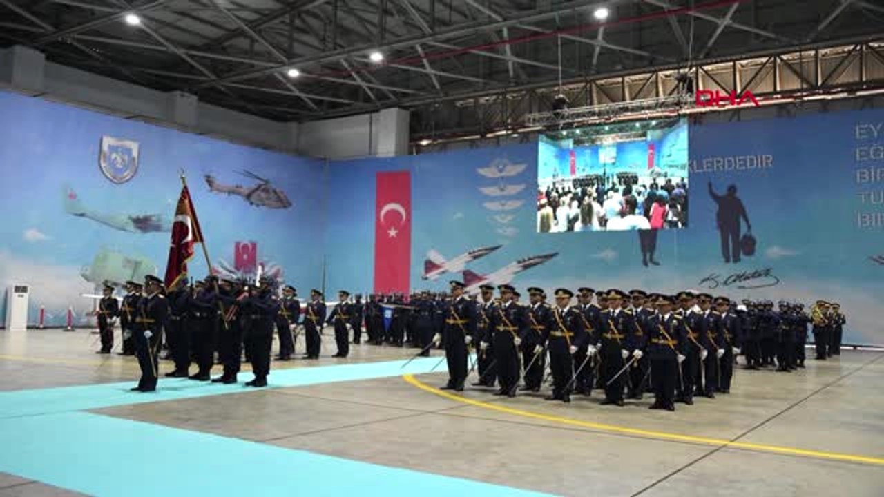 İzmir Genelkurmay Başkanı Güler, İzmir'deki Birlik ve Karargahları Denetledi