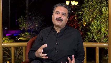Aftab Iqbal Gives Breaking News
