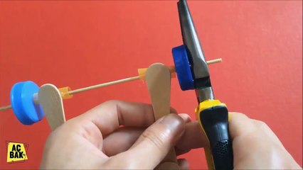 Dondurma çubuklarıyla yarış arabası nasıl yapılır?