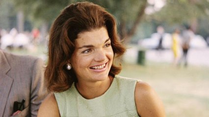 10 Beauty Lessons We Learned From Jackie Kennedy