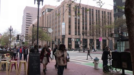 Ações do Twitter desabam em Wall Street