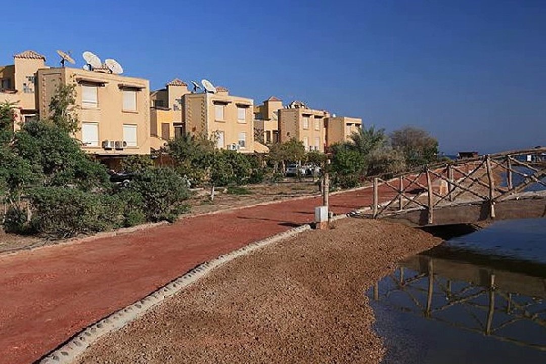 توين هاوس للبيع في عين باي العين السخنة بسعر مميز