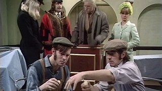 Monty Python's Flying Circus The Nude Man S03E09