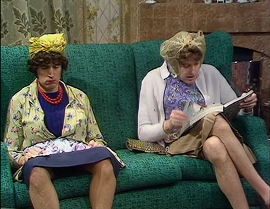 Monty Python's Flying Circus The British Showbiz Awards S03E13