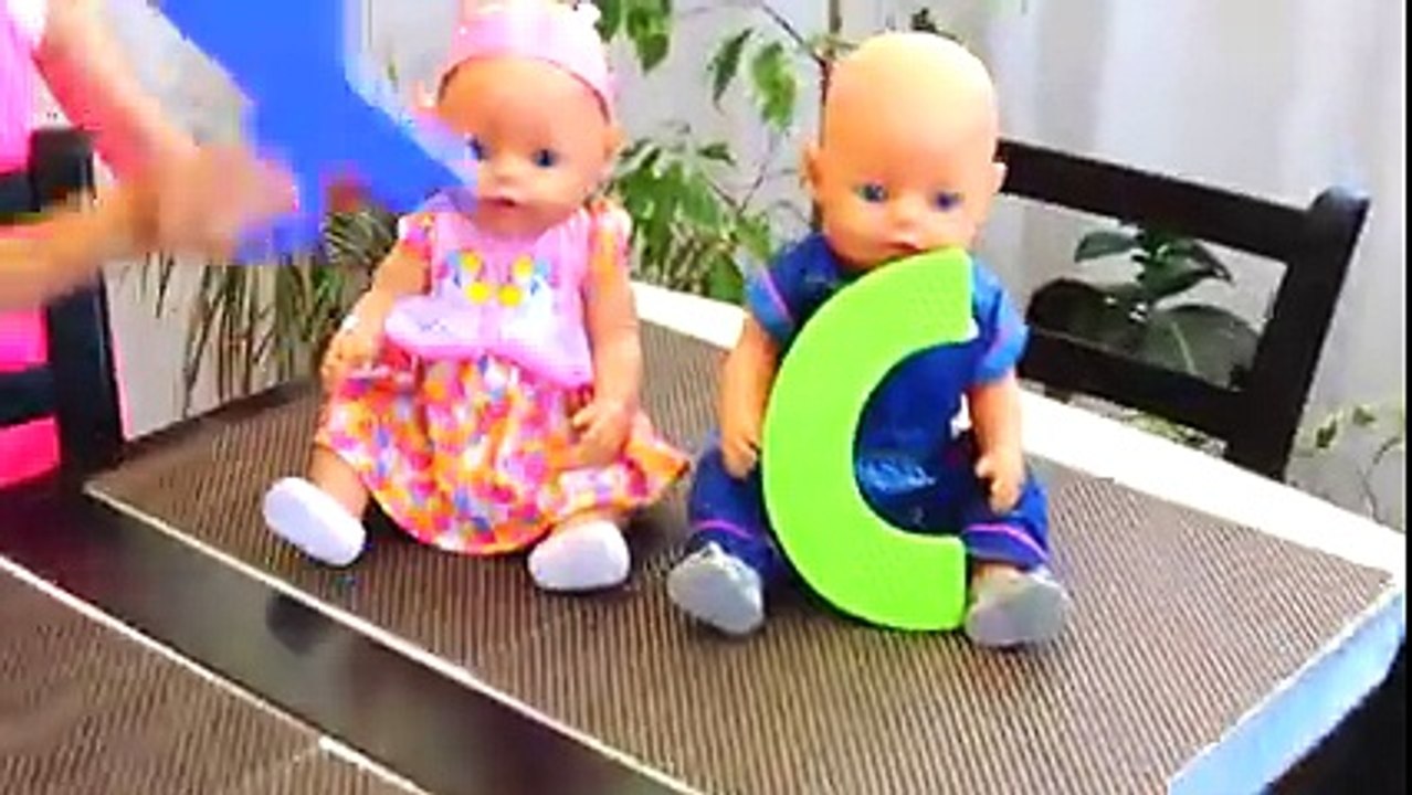 ABC Song and Learn English Alphabet with Polina Video for kids ( 240 X 426 )