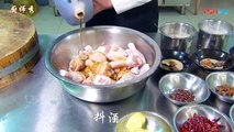 [Chinese dishes] The chef teaches you to cook homemade chicken legs.