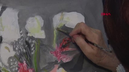 Resim Sevgiyle Hayata Tutundu