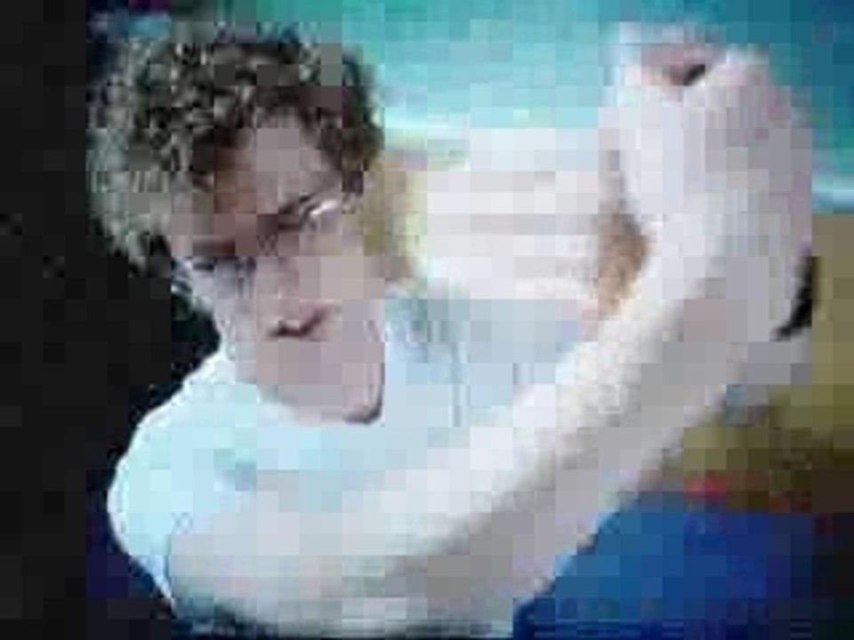 YouTube - RETRO VS TECHNO MUSIC VIDEO