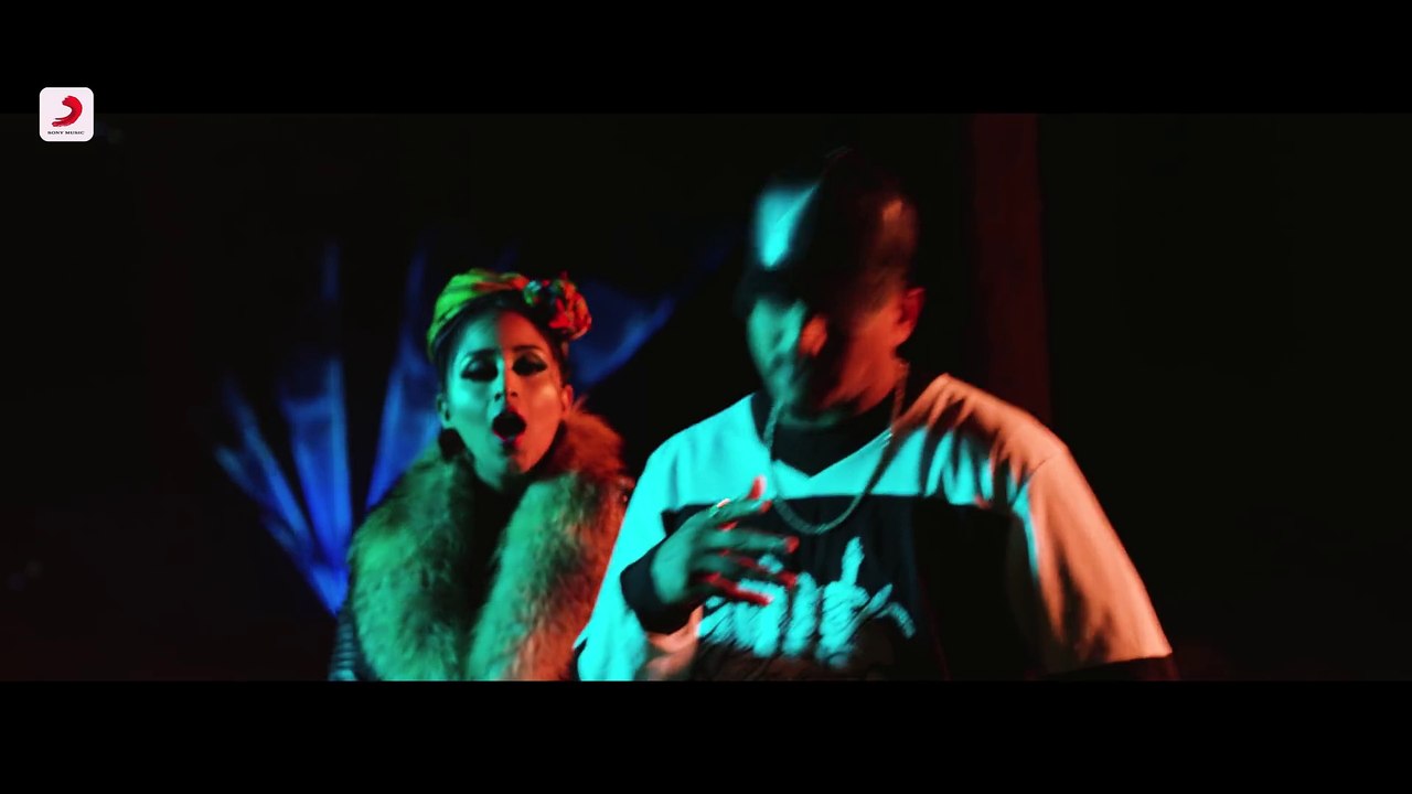 Roots - DIVINE ft. Raja Kumari _ Latest Hip Hop Song 2018