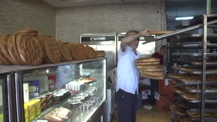 MHP'nin "Askıda Ekmek" Projesi